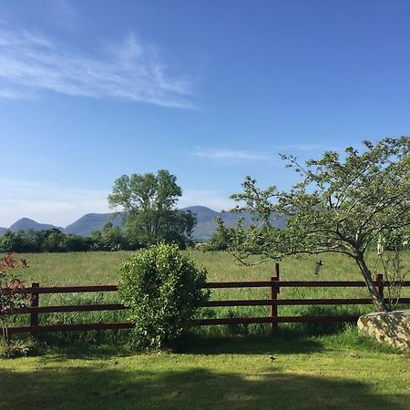 Killarney Farm House. ภายนอก รูปภาพ